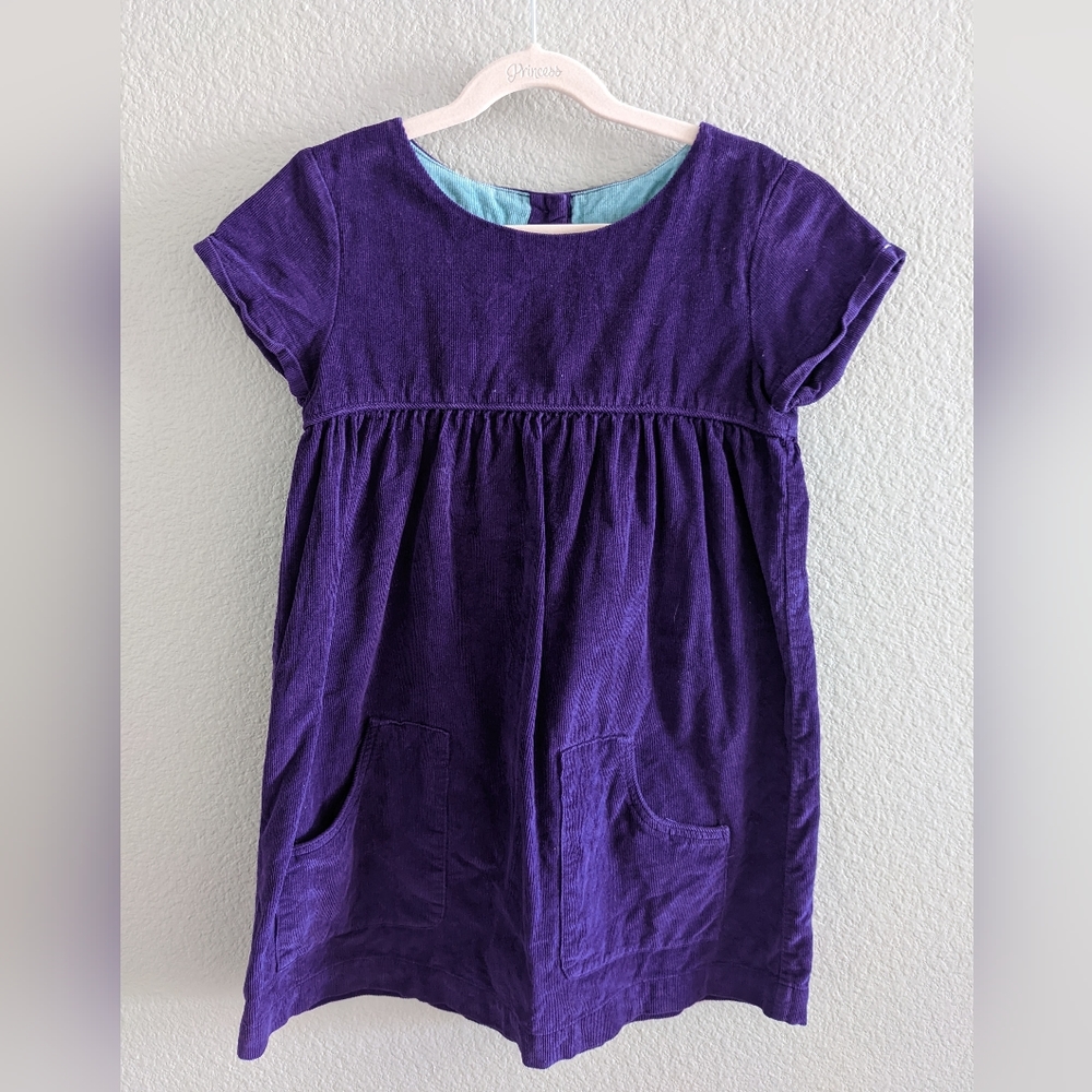 Mini Boden corduroy dress 7-8y EUC purple 💜